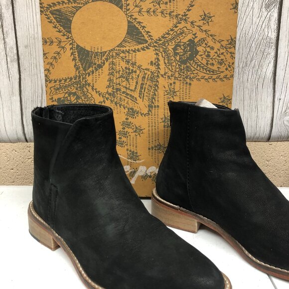 Free People Century Flat Boot Black Size 36 ** - Picture 2 of 13